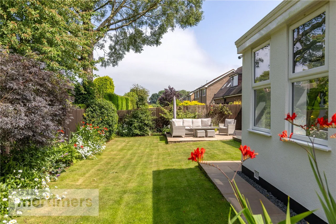 Shays Drive, Clitheroe, BB7, photo 28