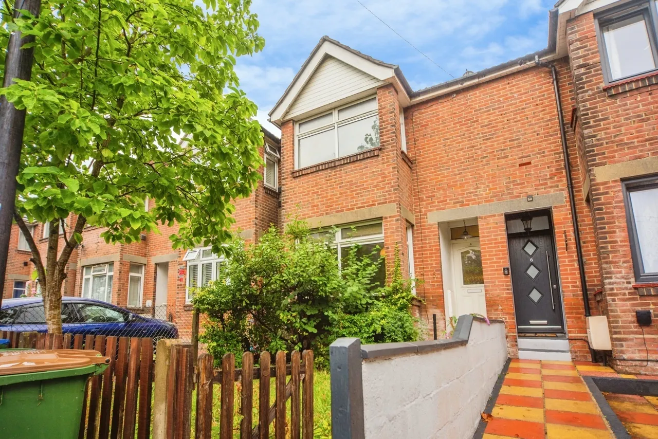 4 bed house for sale, Osborne Road North, Portswood, SO17