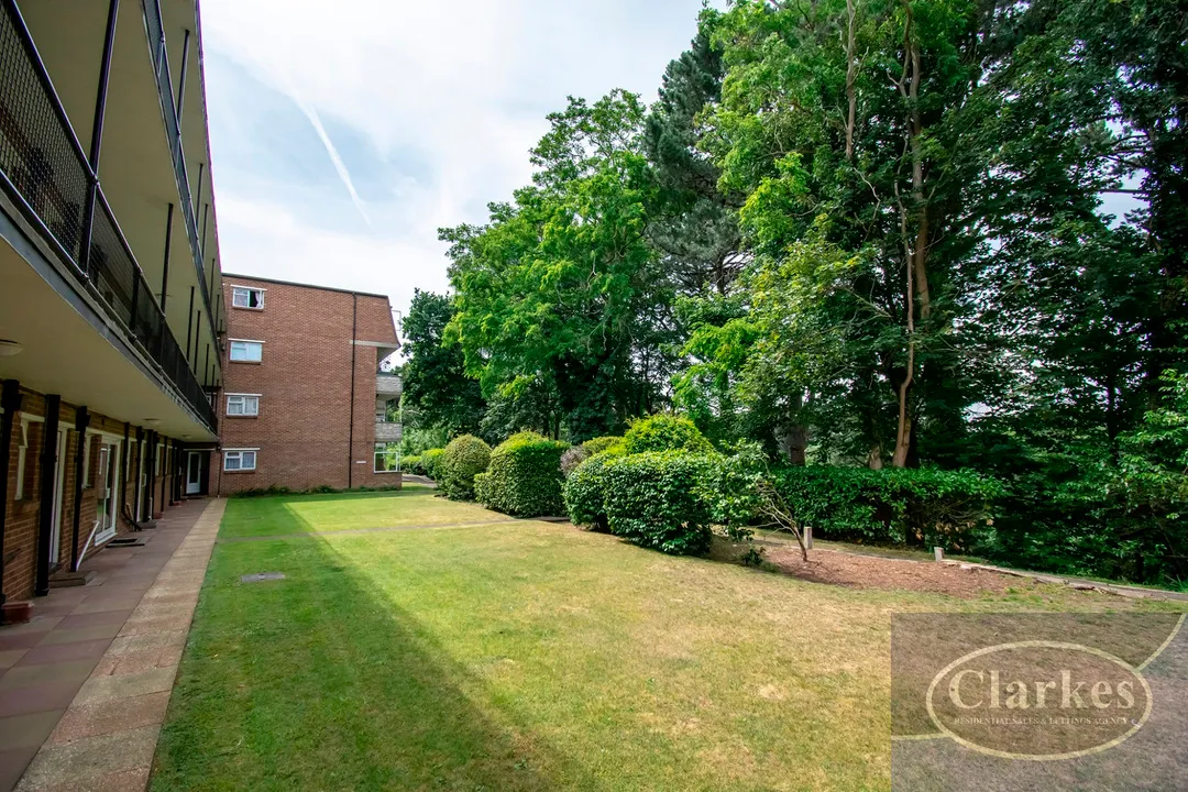 Redhill Drive, Dorset, photo 13