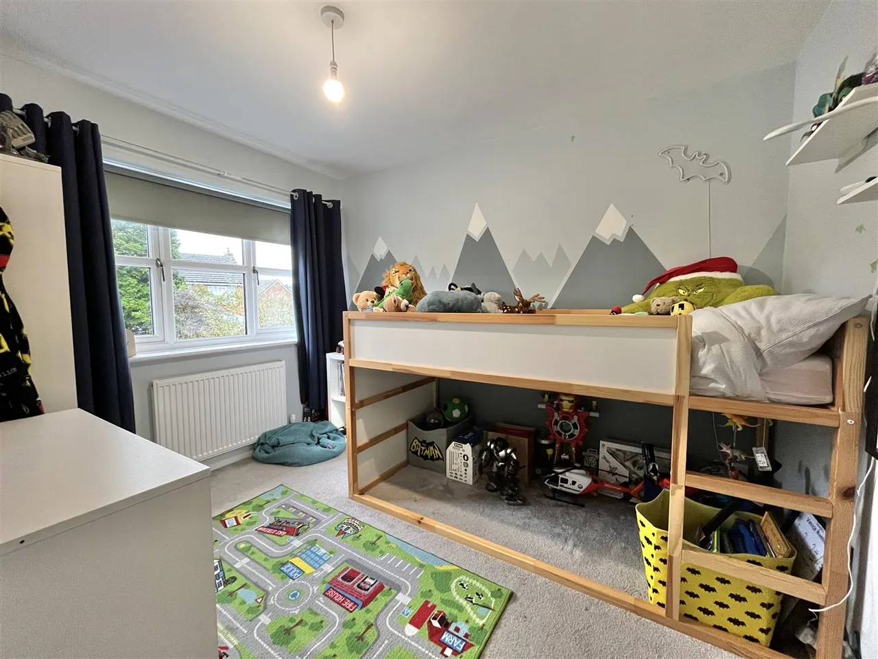 Richmond Close, Hadfield, SK13, photo 12