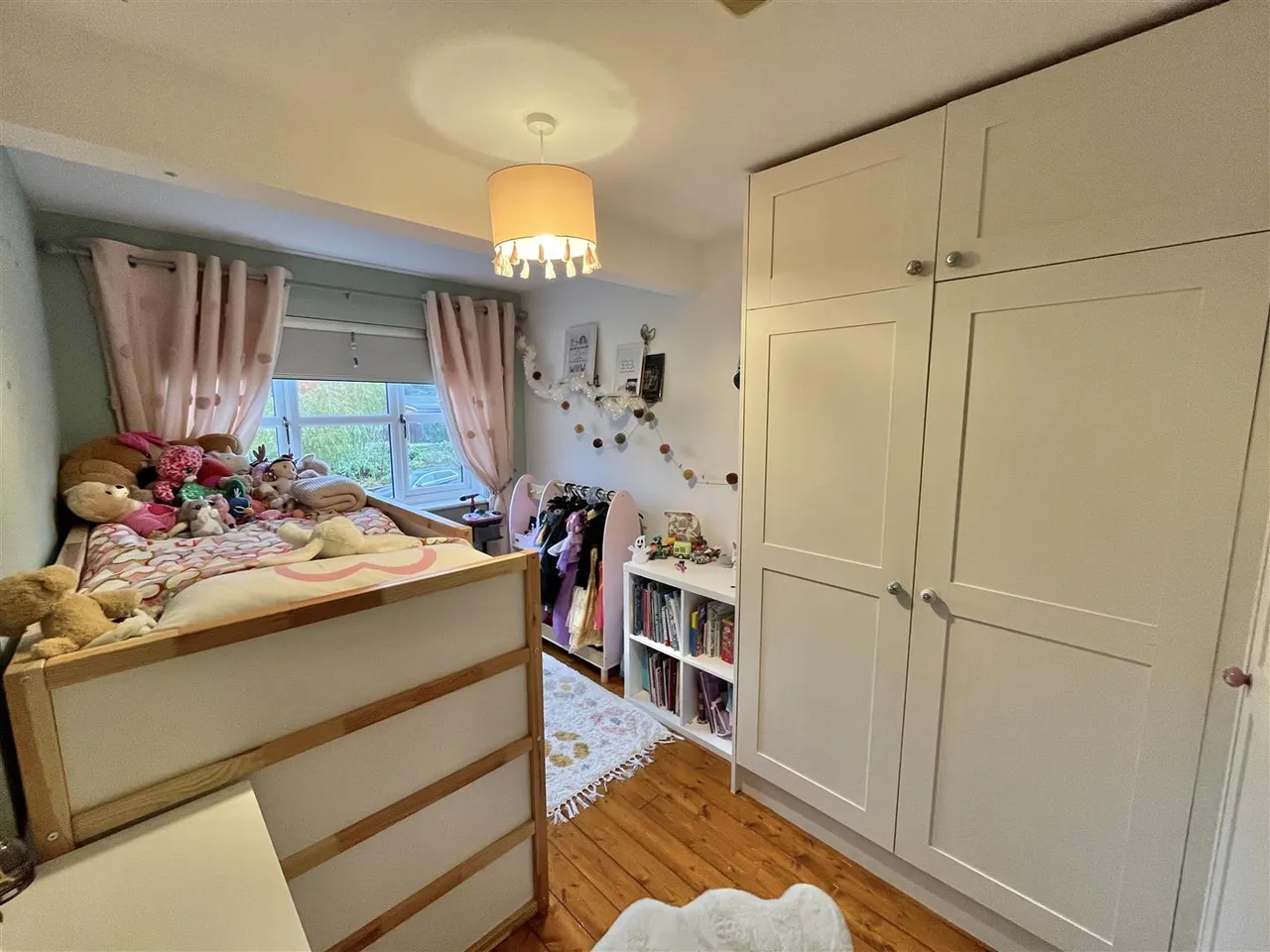 Richmond Close, Hadfield, SK13, photo 11