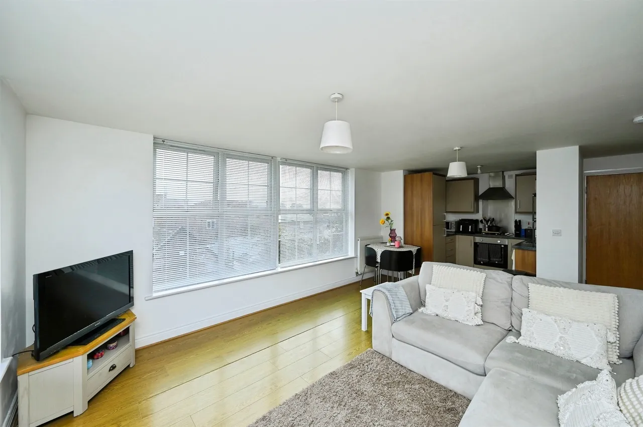 Crossley Street, Ripley, DE5, photo 3