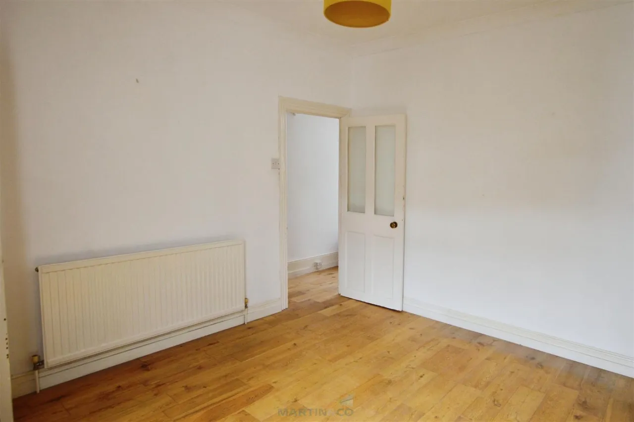 Clive Road, Rochester, photo 9