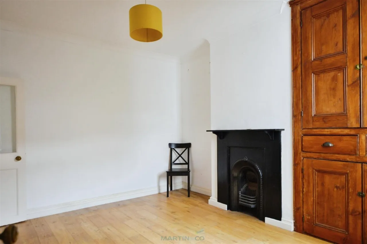 Clive Road, Rochester, photo 8