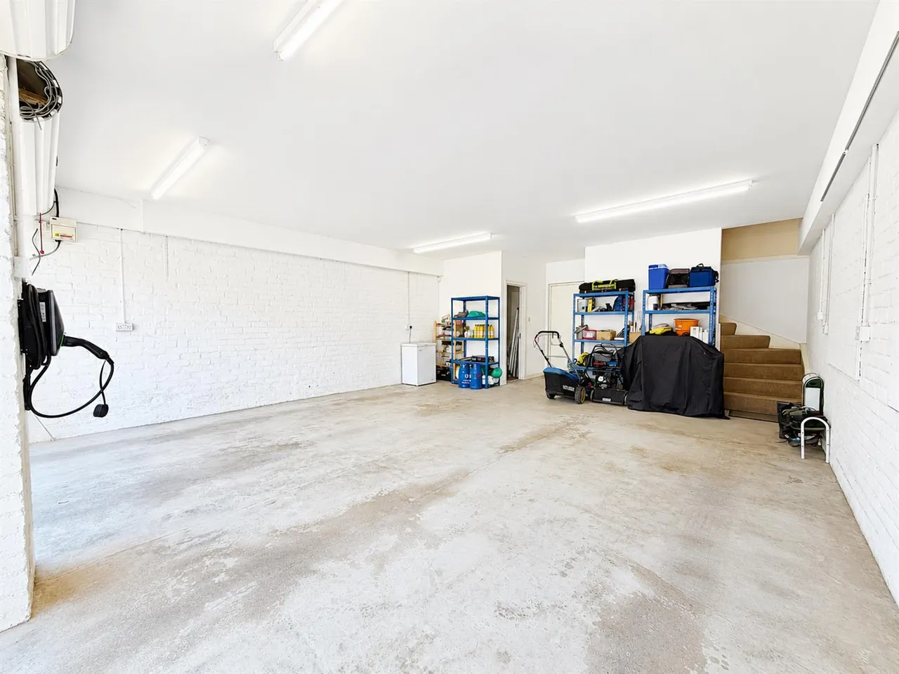 West Avenue, Carluke, Carluke, ML8 5AE, photo 58