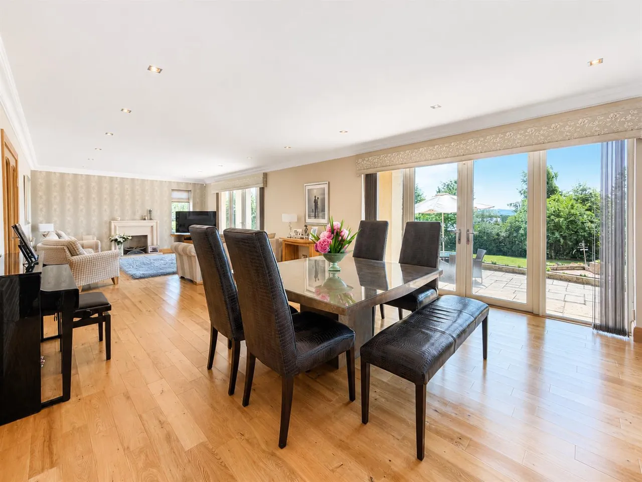 West Avenue, Carluke, Carluke, ML8 5AE, photo 9