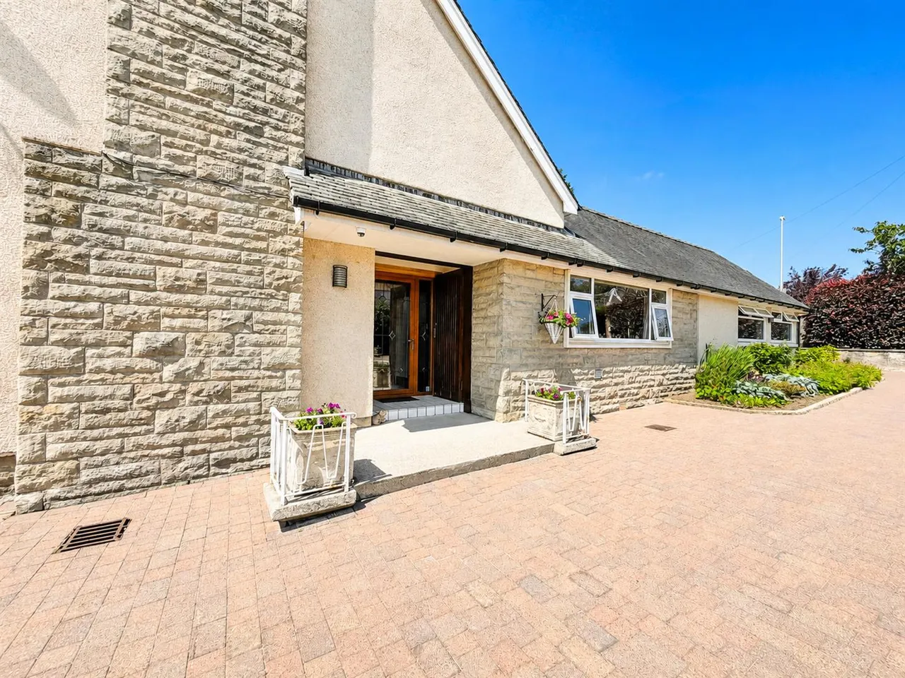 West Avenue, Carluke, Carluke, ML8 5AE, photo 69