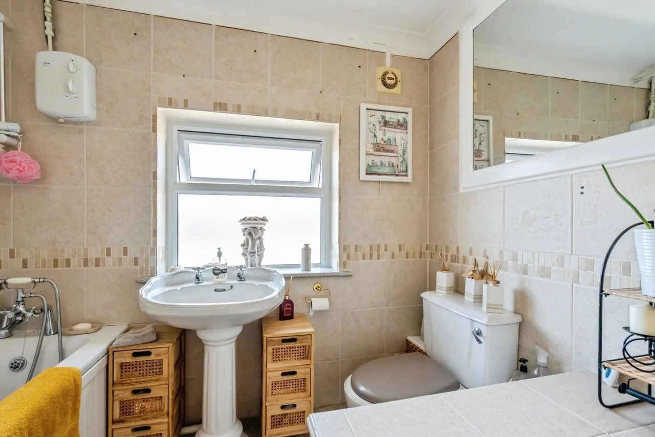 Tack Lee Road, Yapton, BN18, photo 12