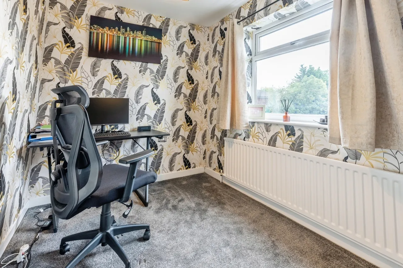 Sabden Close, Bury, BL9, photo 17