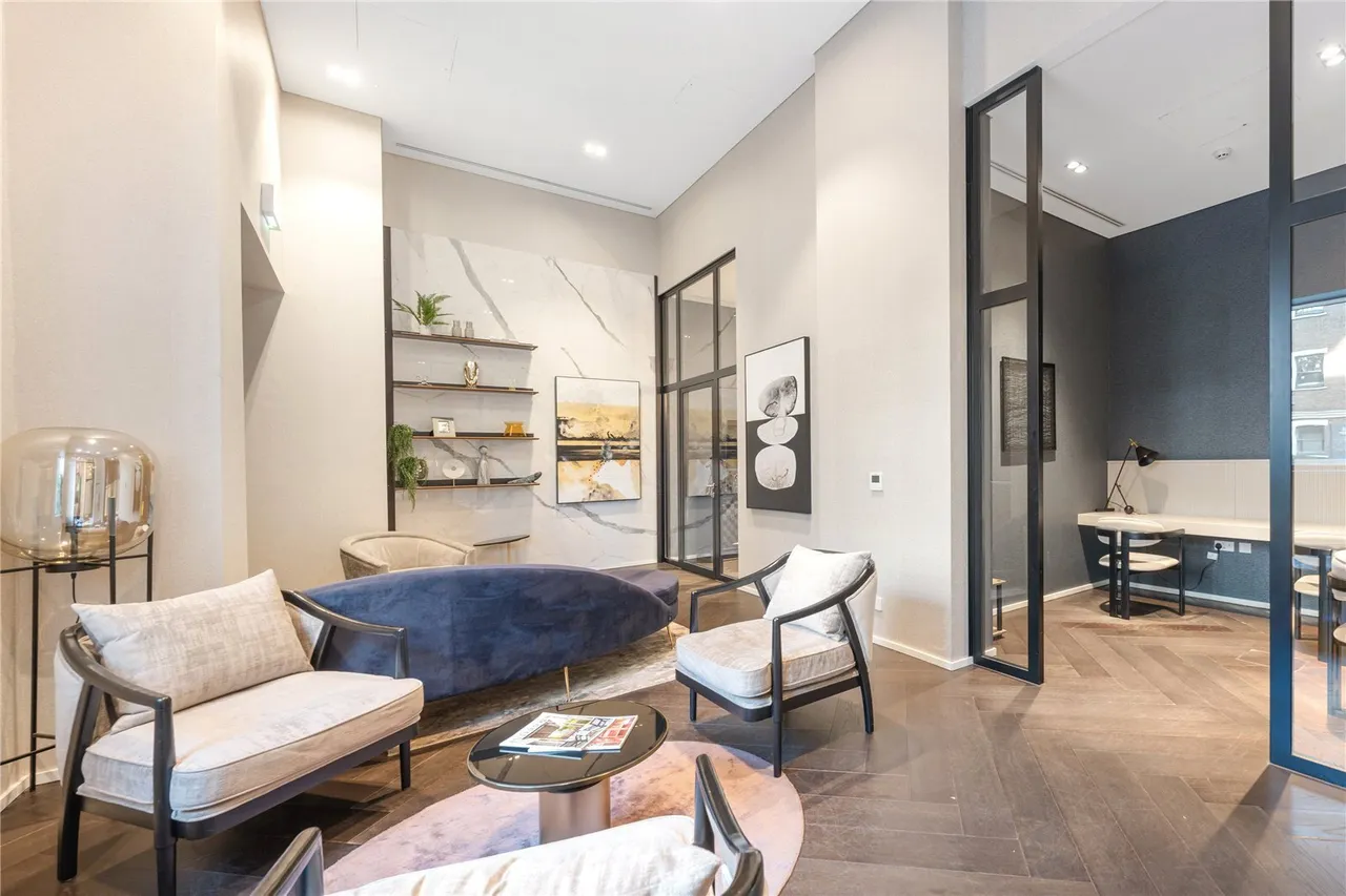 York Place, Battersea, SW11, photo 32