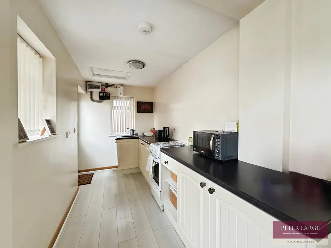 Marine Drive, Rhyl, Denbighshire, LL18 3AY, photo 26