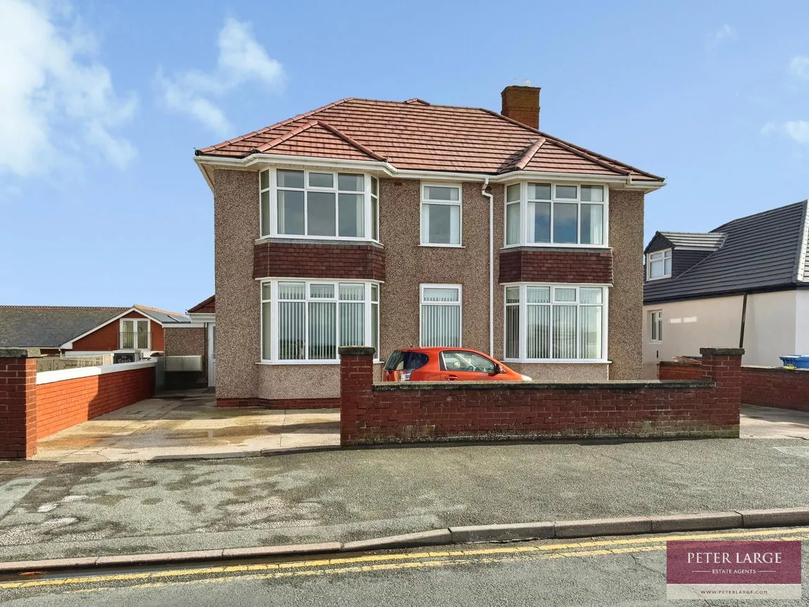 Marine Drive, Rhyl, Denbighshire, LL18 3AY, photo 40