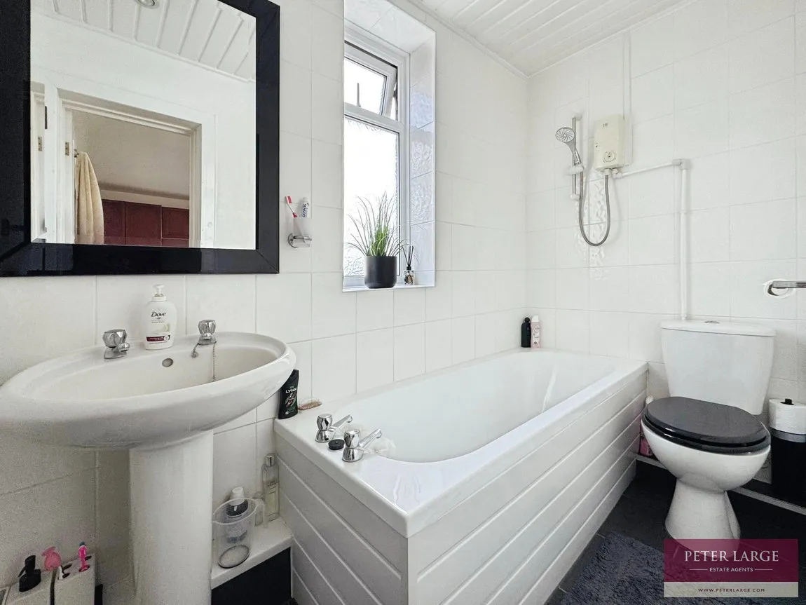 Marine Drive, Rhyl, Denbighshire, LL18 3AY, photo 9