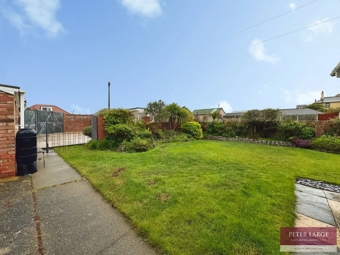 Marine Drive, Rhyl, Denbighshire, LL18 3AY, photo 35