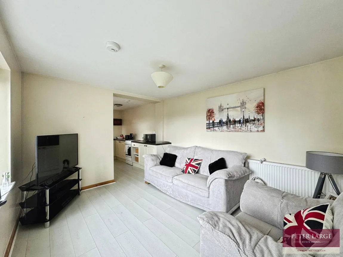 Marine Drive, Rhyl, Denbighshire, LL18 3AY, photo 28