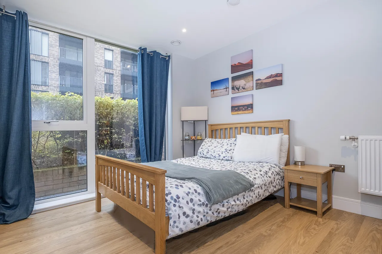 Plough Lane, London, SW17, photo 6