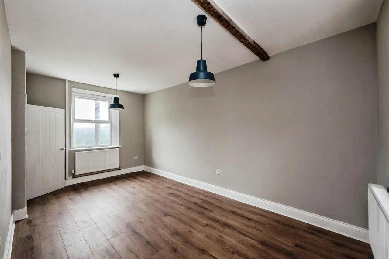Penywern Road, Swansea, SA9, photo 6