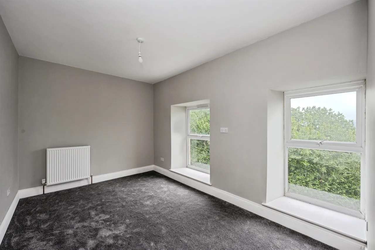 Penywern Road, Swansea, SA9, photo 4