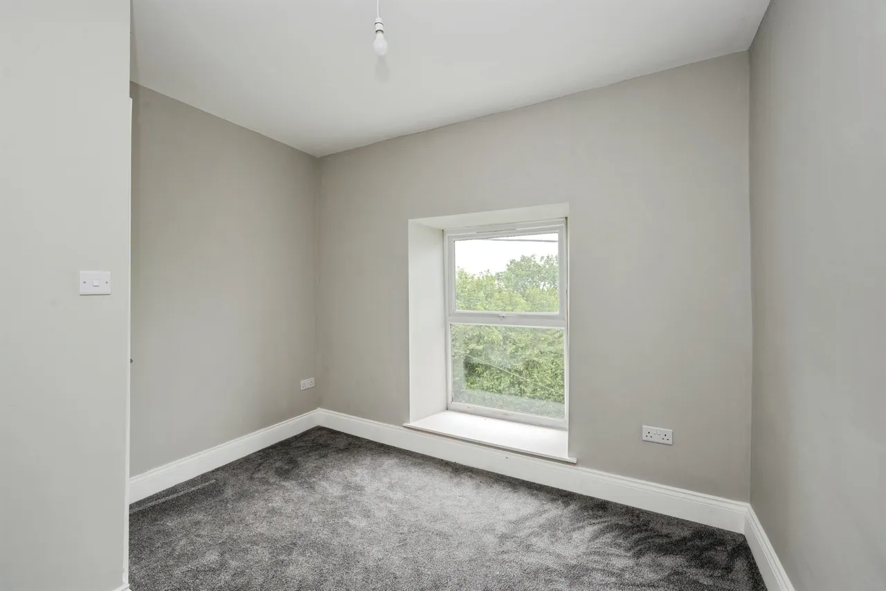 Penywern Road, Swansea, SA9, photo 5