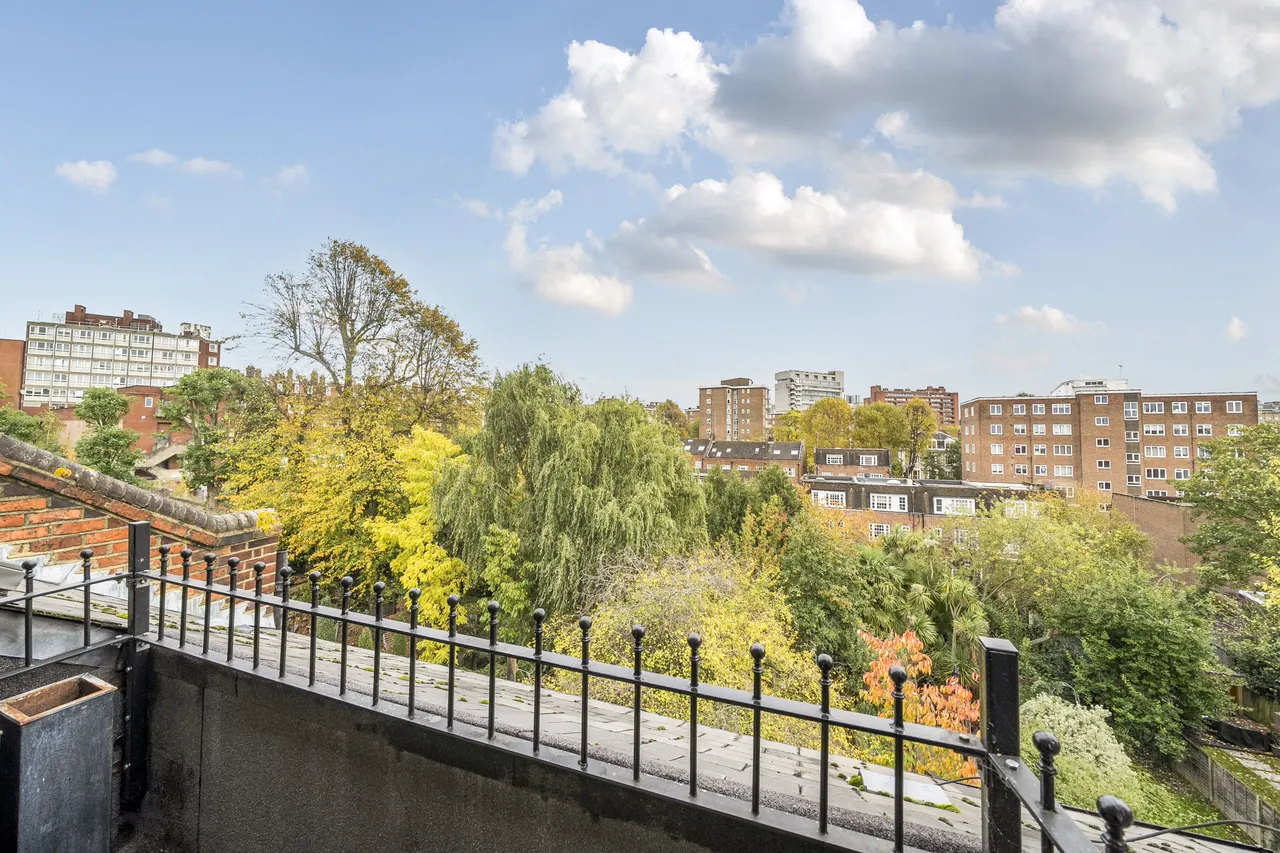 London, NW6, photo 6