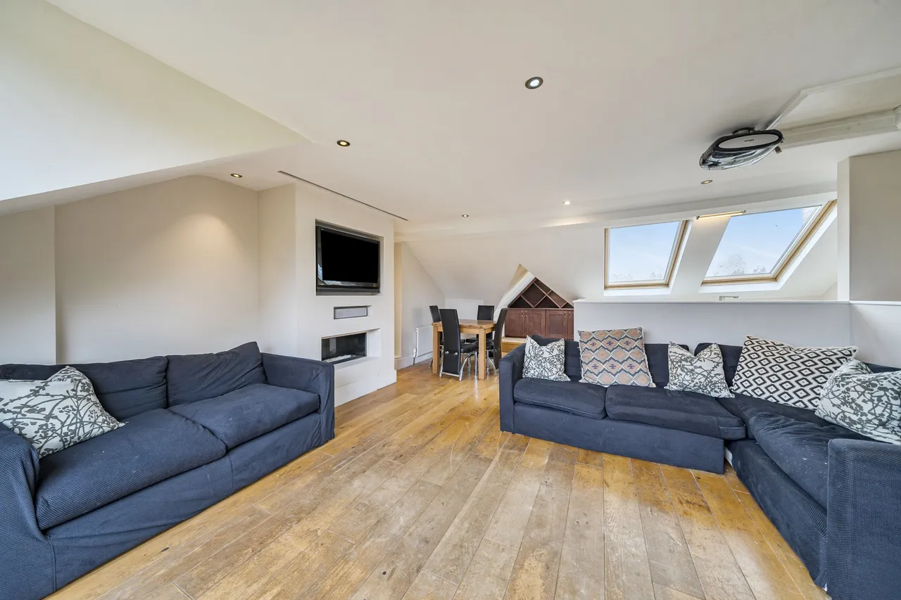 London, NW6, photo 5