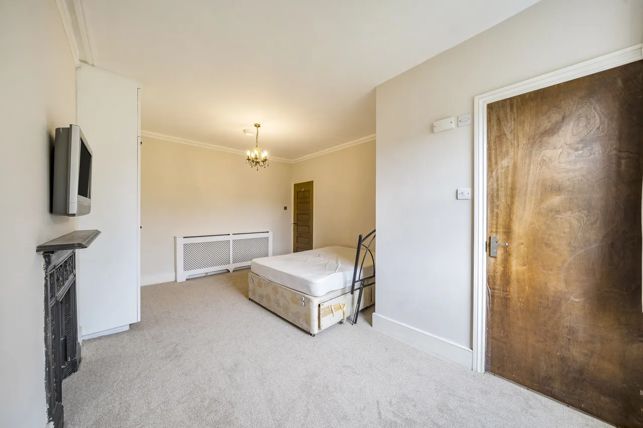 London, NW6, photo 15