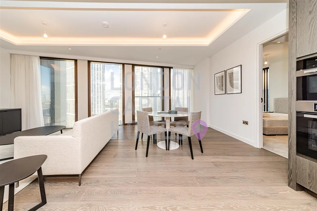 Carnation Way, London, photo 6