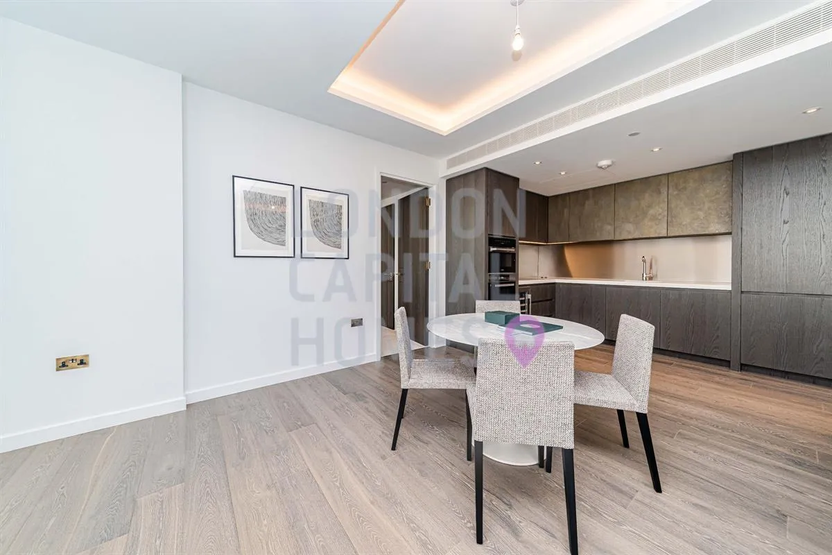 Carnation Way, London, photo 5