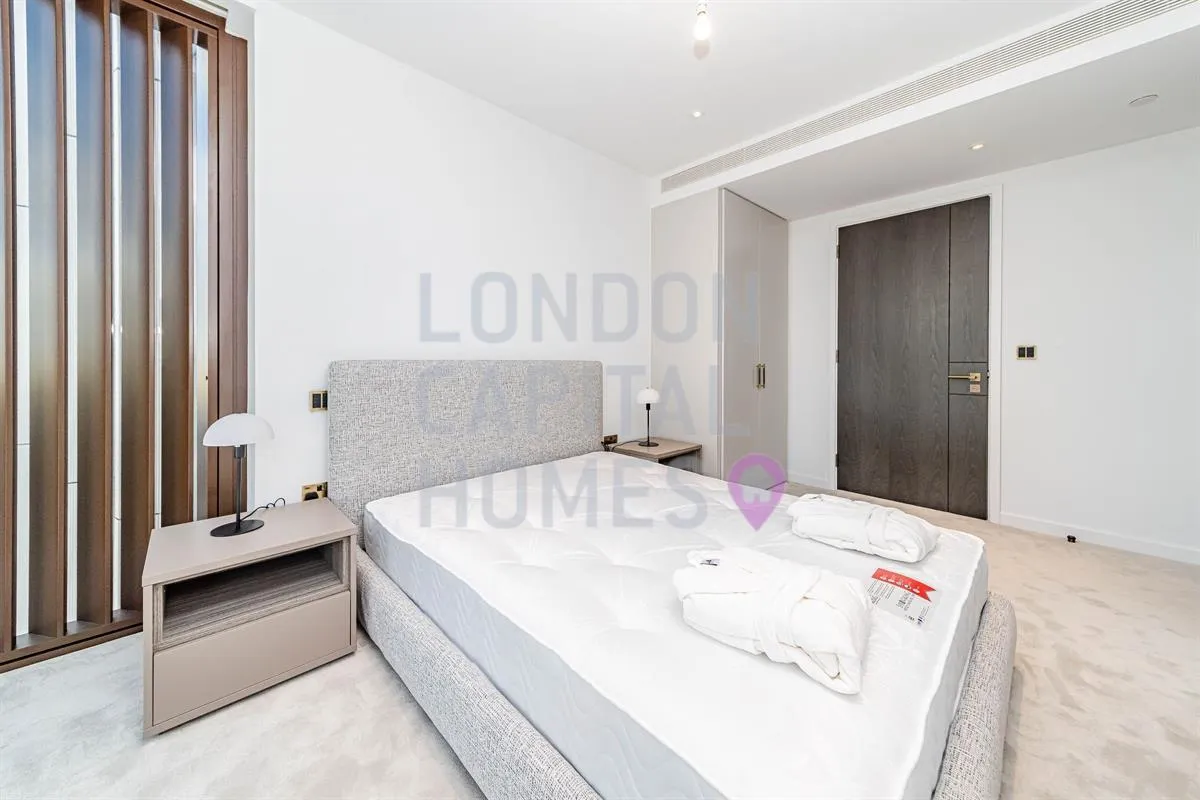 Carnation Way, London, photo 10