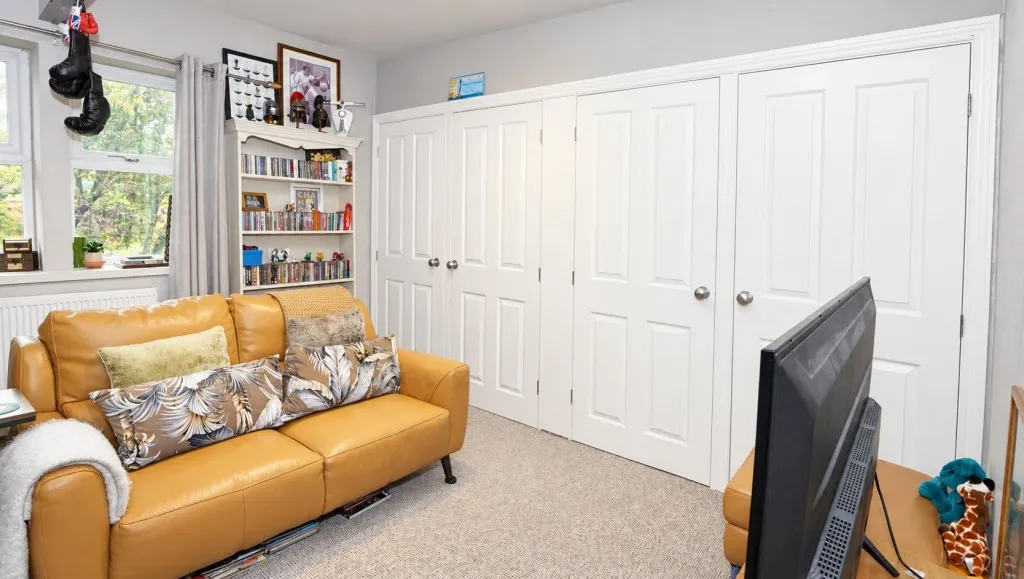 Moorside Road, Eccleshill, photo 9