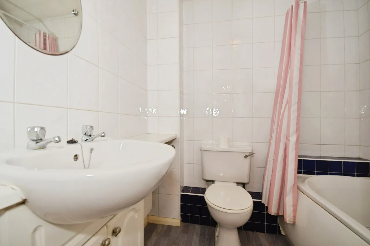 Old Quarry Close, Barlborough, Chesterfield, Derbyshire, S43, photo 11