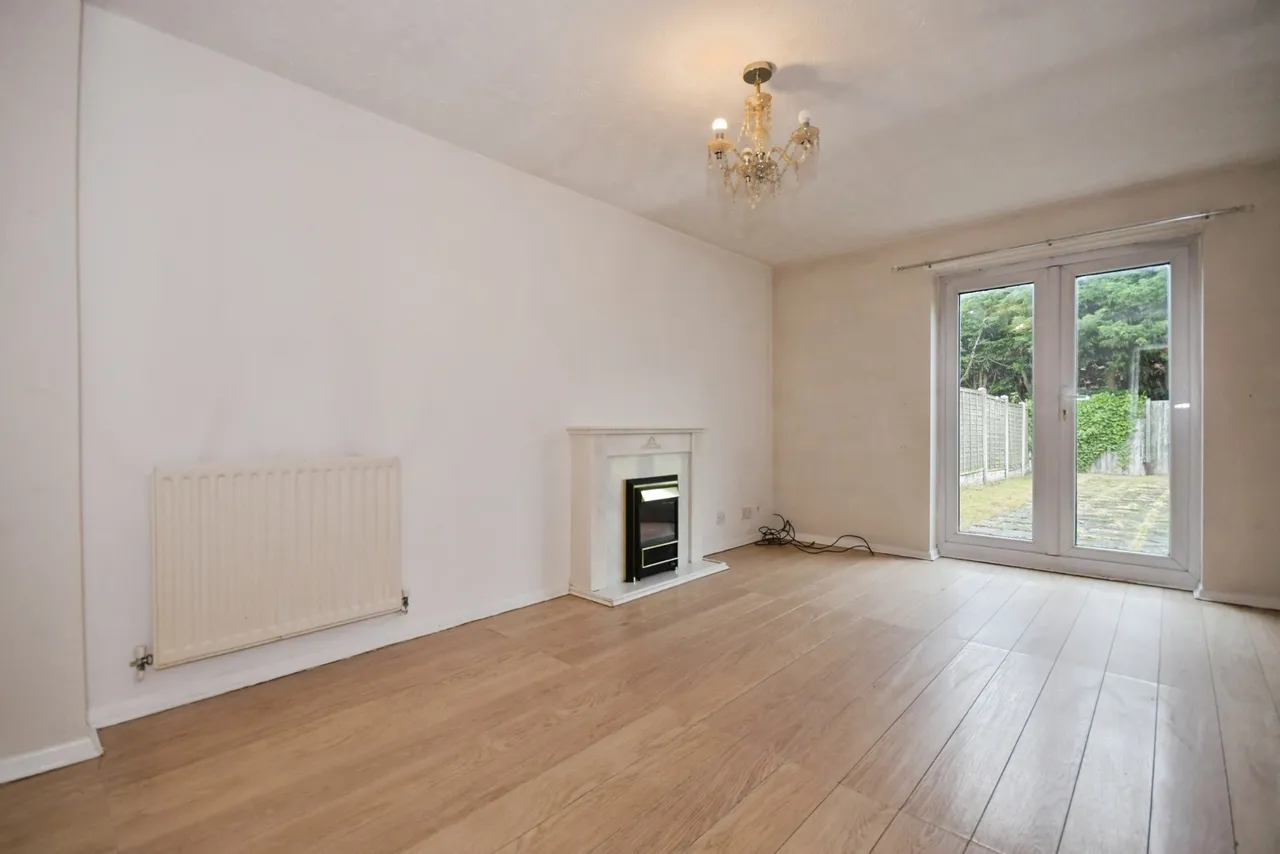 Old Quarry Close, Barlborough, Chesterfield, Derbyshire, S43, photo 3