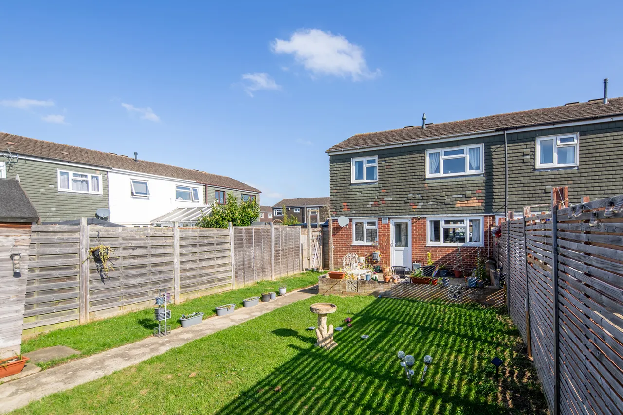 Blenheim Drive, Bicester, photo 21