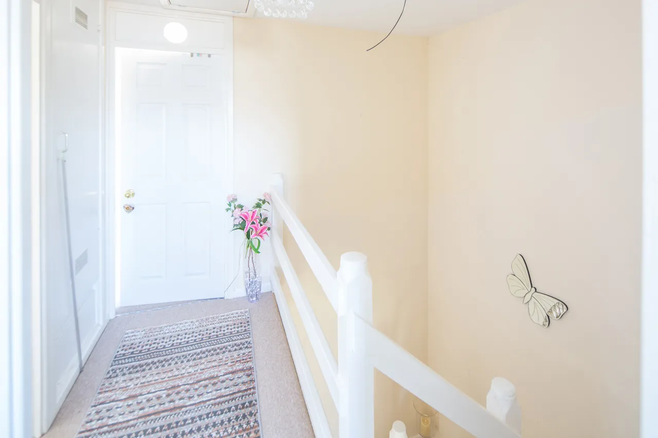 Blenheim Drive, Bicester, photo 13