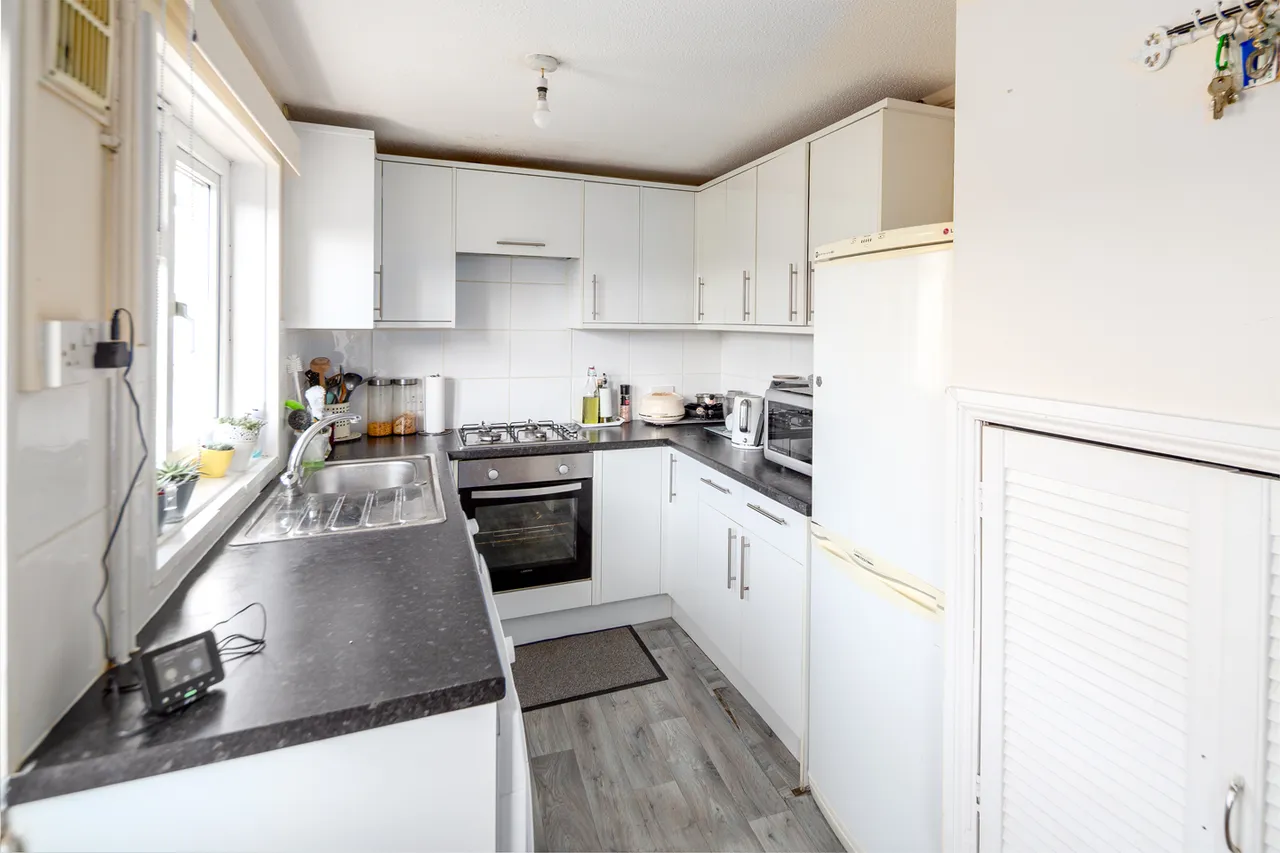 Blenheim Drive, Bicester, photo 10