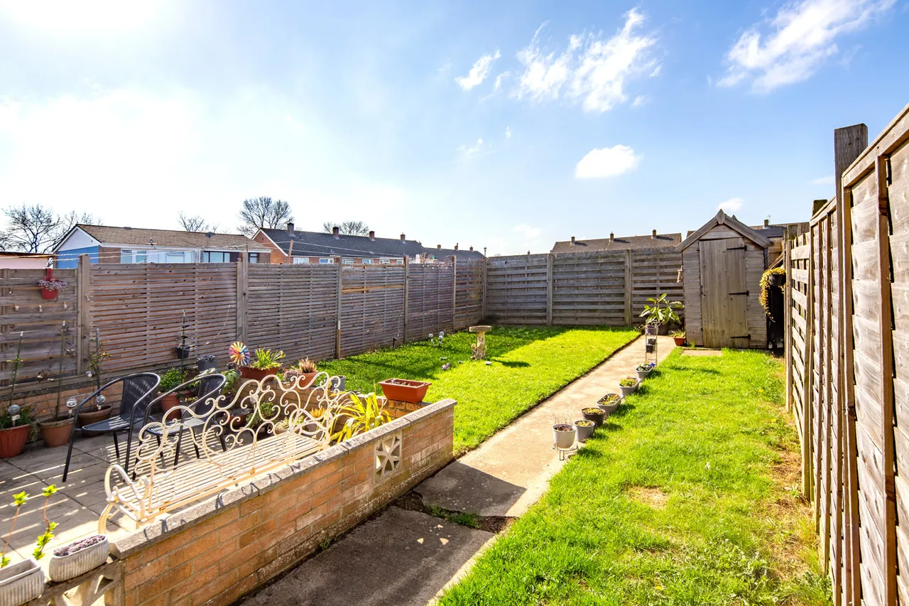 Blenheim Drive, Bicester, photo 22