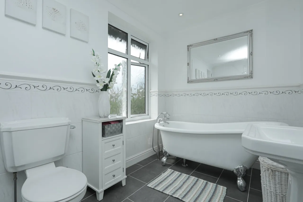 Twiss Road, Hythe, CT21, photo 14