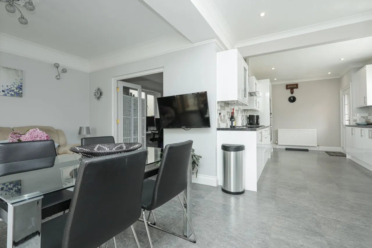 Twiss Road, Hythe, CT21, photo 4