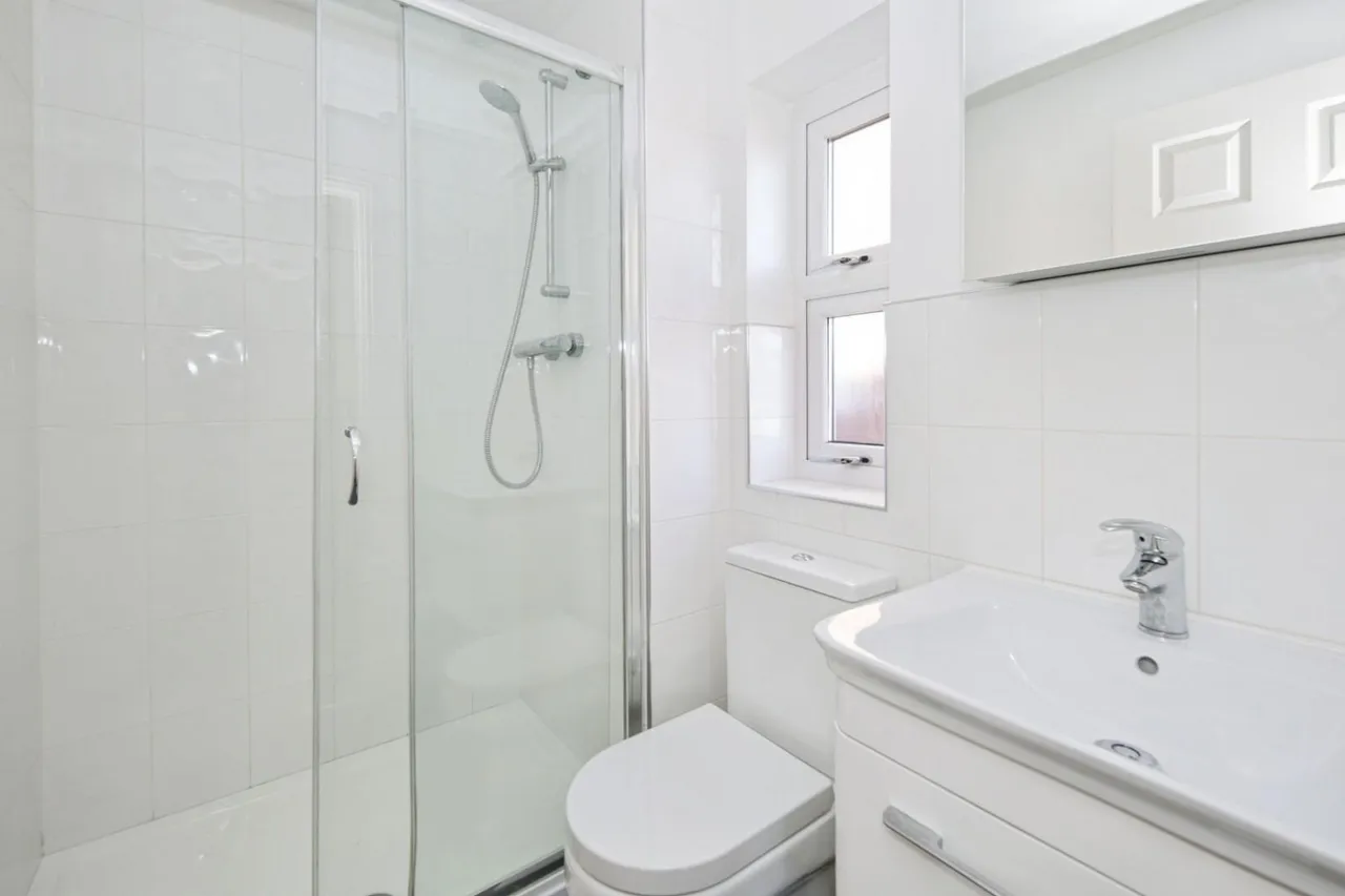 Nesfield Grove, Hampton-In-Arden, B92, photo 16