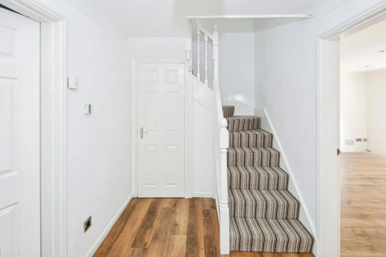 Nesfield Grove, Hampton-In-Arden, B92, photo 9
