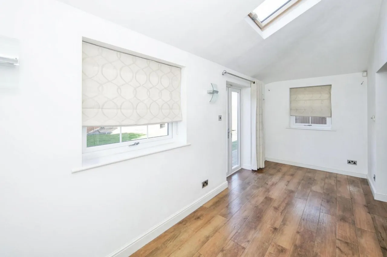 Nesfield Grove, Hampton-In-Arden, B92, photo 8