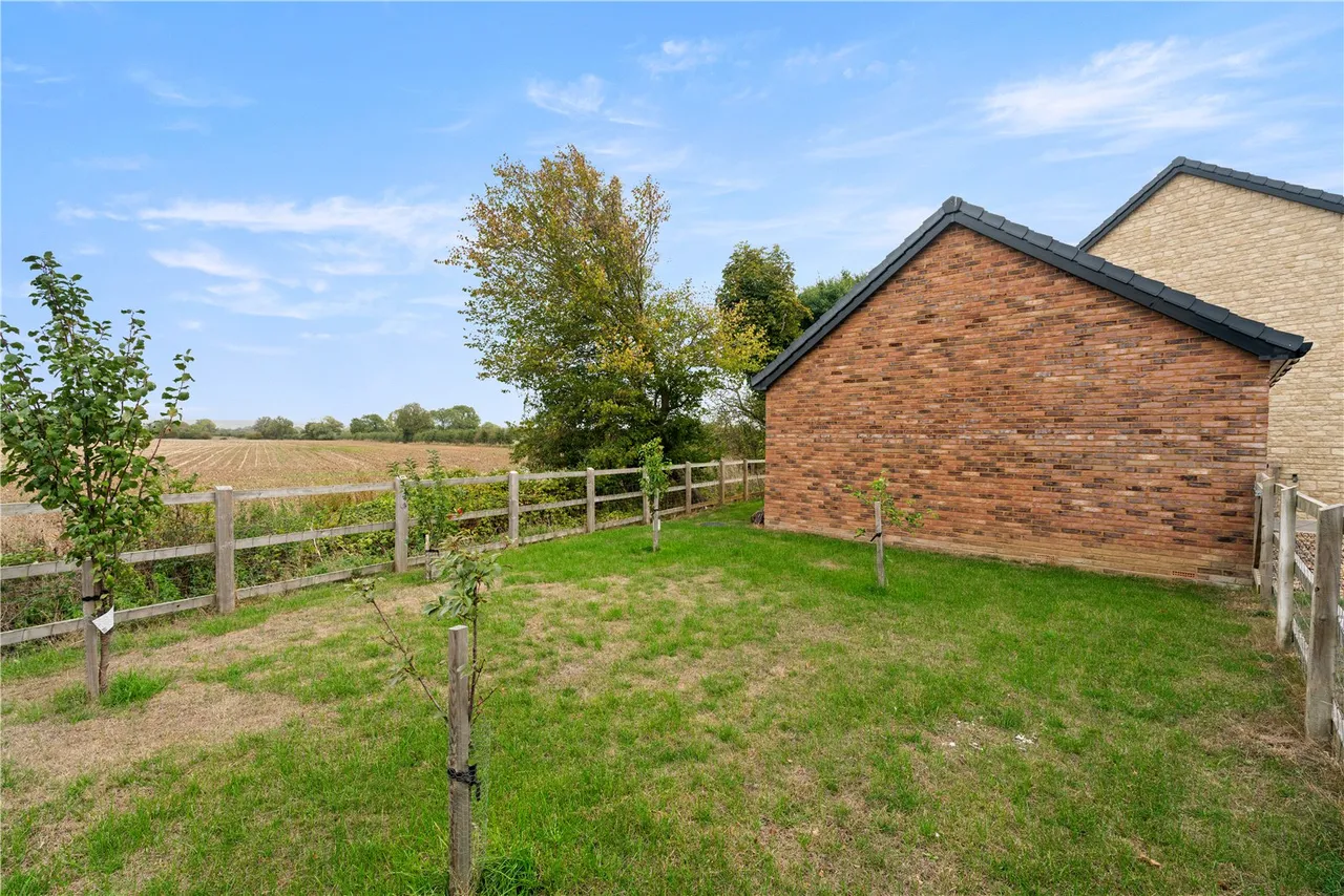 Broughton Gifford, Wiltshire, photo 21