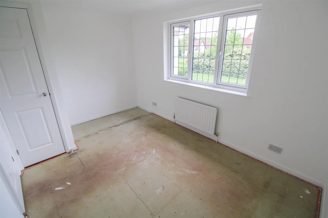 Tickenhall Drive, Church Langley, CM17, photo 6