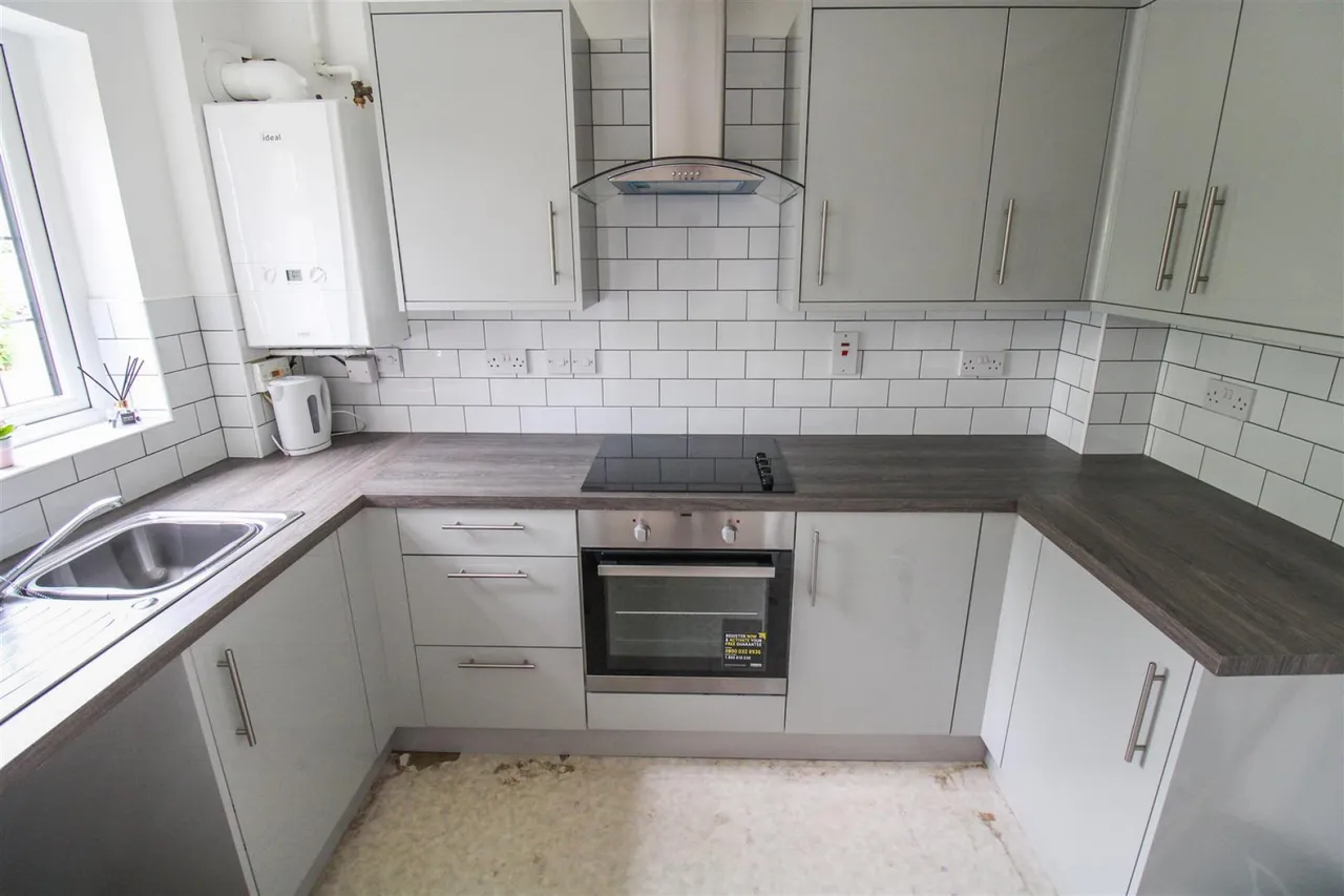 Tickenhall Drive, Church Langley, CM17, photo 2