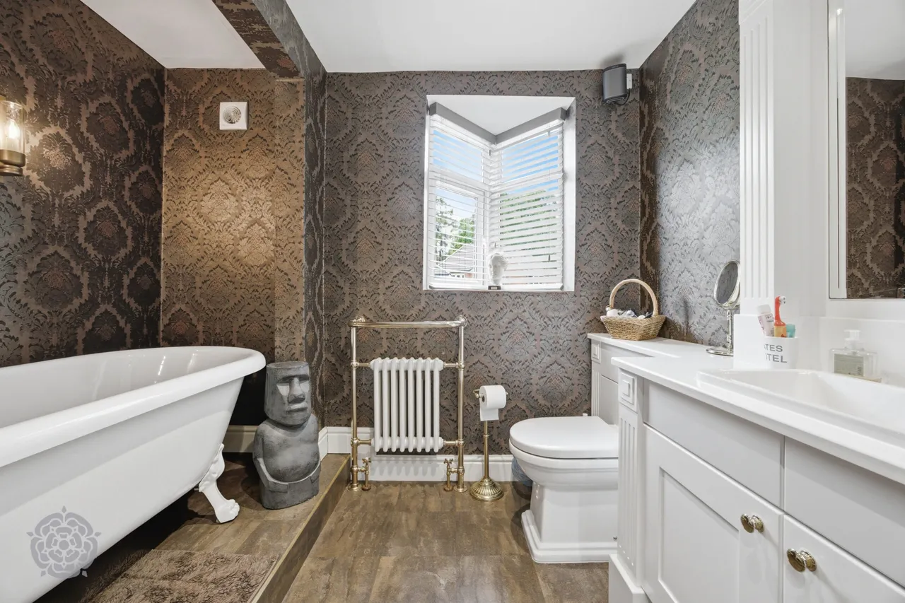 Chorley New Road, Lostock, Bolton, BL6 4DW, photo 20