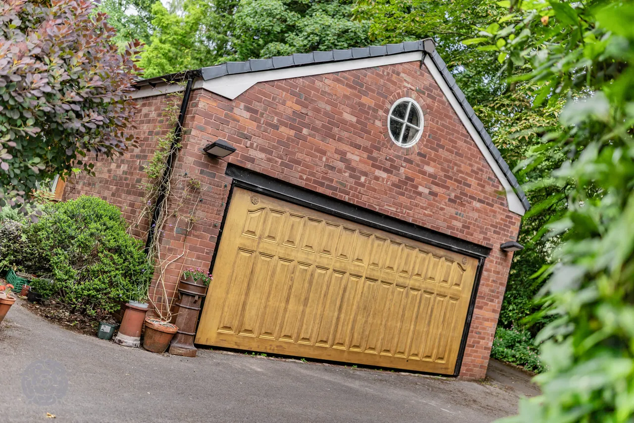 Chorley New Road, Lostock, Bolton, BL6 4DW, photo 40
