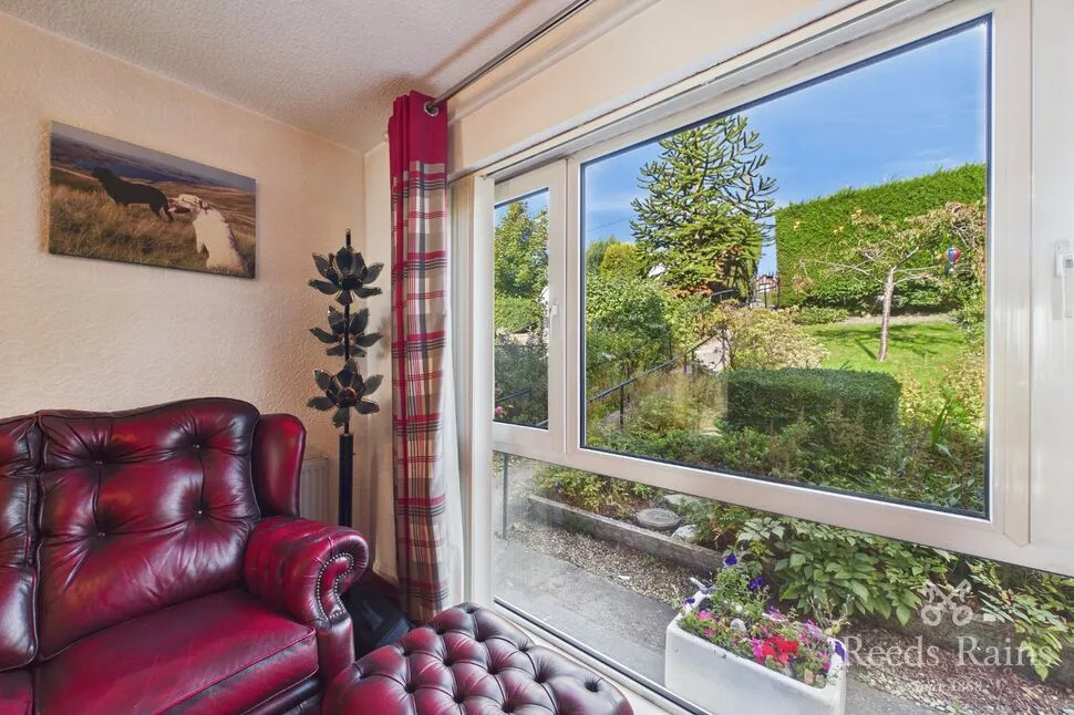 Longworth Avenue, Burnley, BB10, photo 9