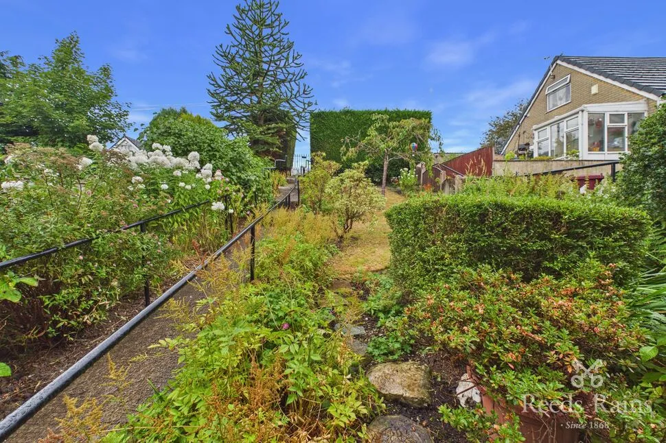 Longworth Avenue, Burnley, BB10, photo 22