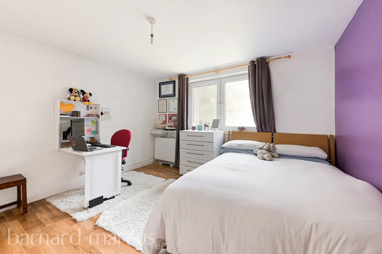 Sutton Court, Sutton, SM2, photo 6
