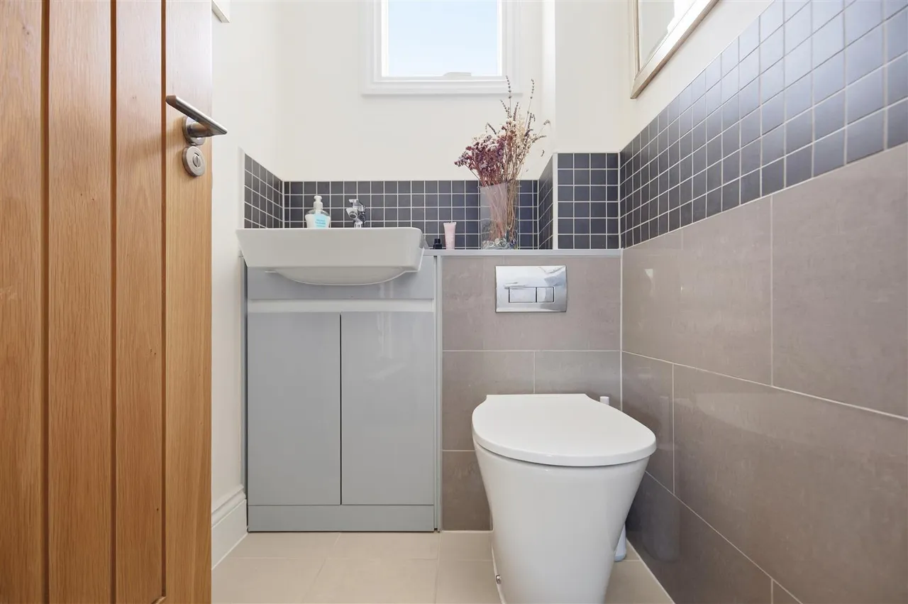 Mights Road, Southwold, IP18, photo 12